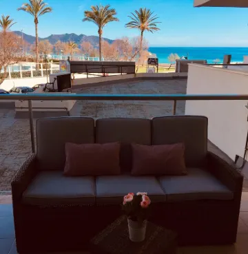 BEACH FRONT APARTMENT