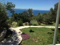Villa in Podgora, 2 app. quiet super sea and island view. Private pool, WiFi