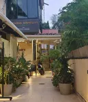 Shradha Luxury Room