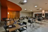 Ucayali Hotel - breakfast