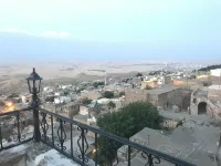 Kasr-I Abbas Hotel