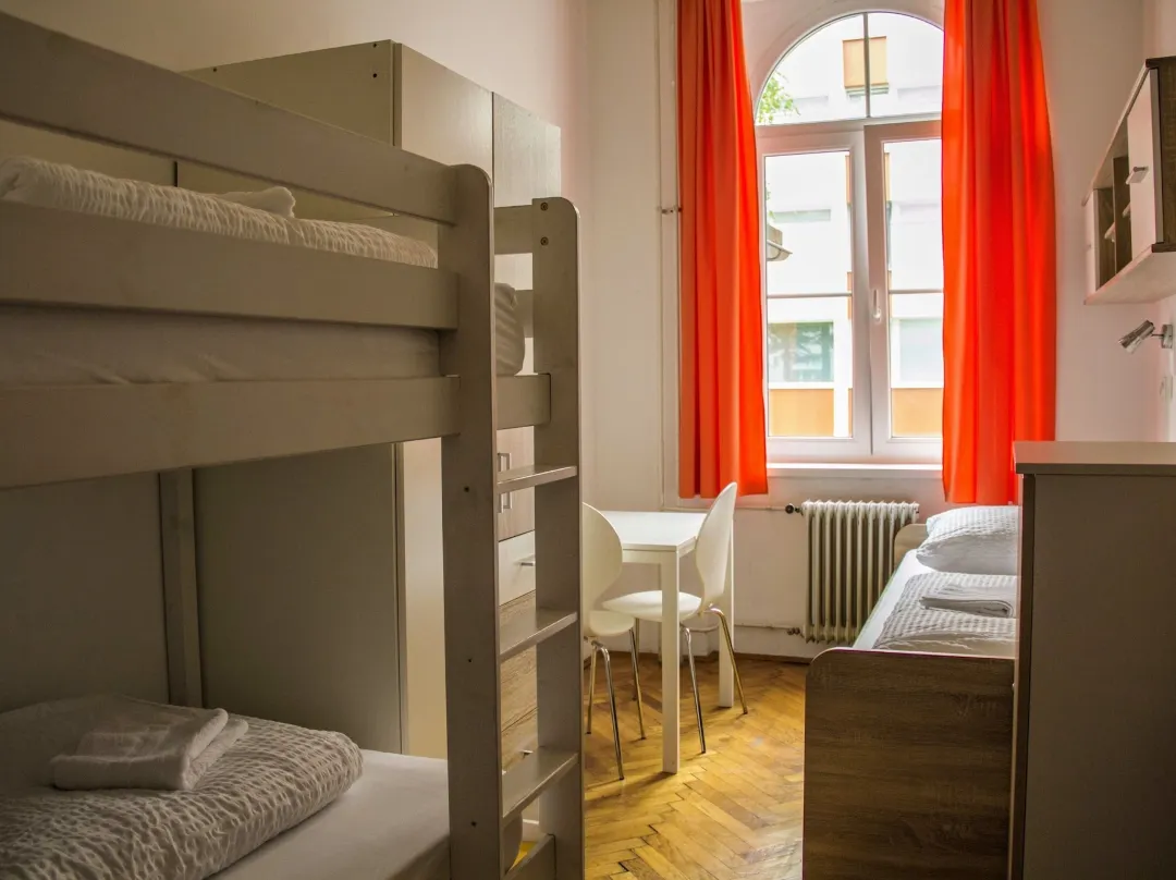 C - Punkt Hostel - Ljubljana