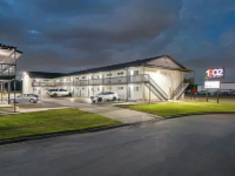 1902 Studios Hotels in 