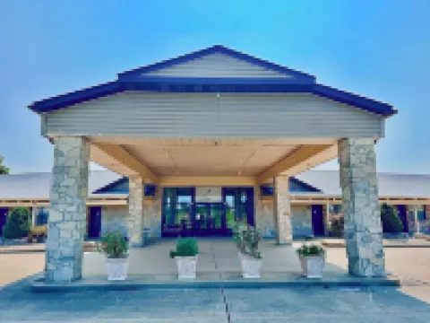 Owensville Inn Hotels in Gasconade County