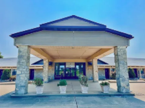Owensville Inn
