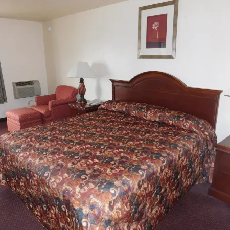 Auburn Motel