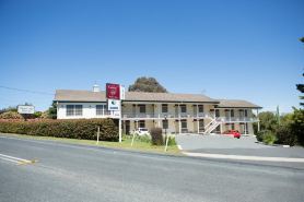 Colonial Lodge Motor Inn