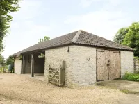 The Old Goat Barn at Trout Cottage Hotel a Somerton