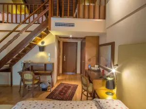 Orizontes Tzoumerkon Hotel Resort