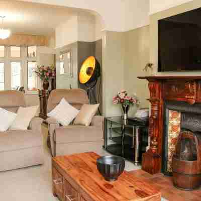 Sunningdale Rooms