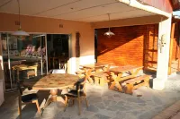 Accoustix Backpackers Hostel