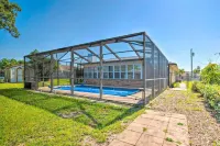 Heated Pool & 4-in-1 Grill: Spring Hill Haven! - chambre d’hôtes