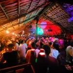 Johnnys Place Hotel - bar