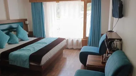 Tirthan Villa and Resort