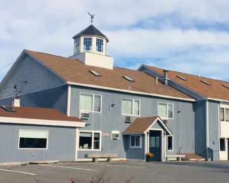 Eagle's Lodge Motel Hotels in Ellsworth