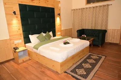Vivaan Regency Hotels in Shallin