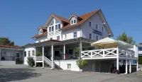 Donau-Hotel Hotels near SV Lengfeld e.V.