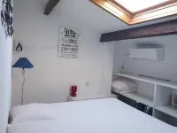 Joli Appartement Climatisé, au Calme et Avec Parking. Proche des Plages Các khách sạn gần Camping Resort and Spa La Baume la Palmeraie