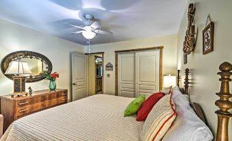 Charming Getaway w/ Lake Cumberland Views!