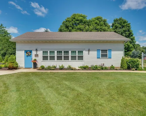 Peaceful Harvard Vacation Rental 3 Mi to Town! Hotels in McHenry County