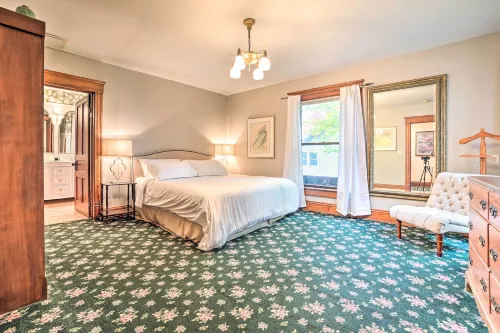 Historic Gaylord Home in Heart of Downtown! - Parkering