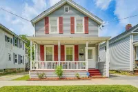 < 1 Mi to Historic District! Retreat in Bennington - Parkplatz