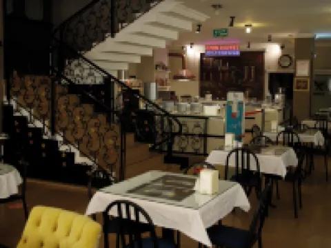 Berrak Otel Salihli otelleri