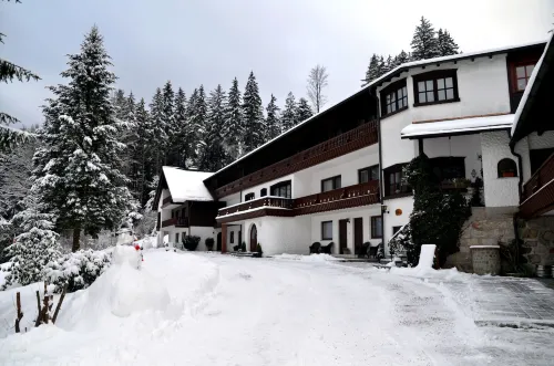 Landhaus Preißinger Hotels in Bischofsgrün
