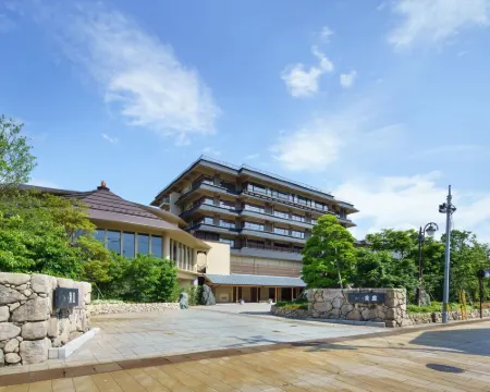 Shiratama No Yu Senkei Hotels in Shibata
