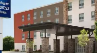 Holiday Inn Express & Suites Atlanta South - Stockbridge