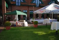 Etzhorner Krug Hotels in Metjendorf