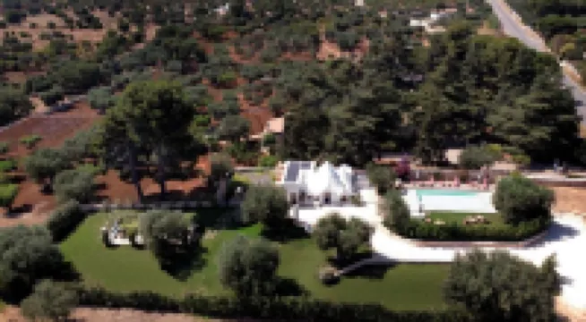 Il Trullo Bianco - Country House & SPA Hotels in Castellana Grotte