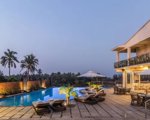 The Acacia Morjim Hotels in Morjim