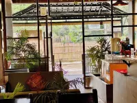 Sauraha Holiday Home Riverside by Managed Hotel Surya Adventure - 2성급