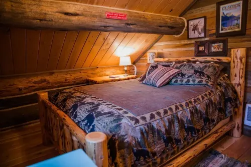 Martin City Log Cabin, just a hop away from Glacier National Park