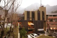 Mingao Spring Hotel Hotels near Wuling Farm