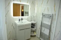 워터미드 리트리트 방갈로