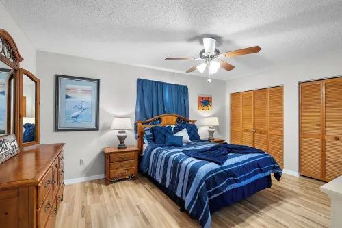 Tropical Escape: Kayaks, Dock, Direct Gulf Access, Ideal for Large Boats!