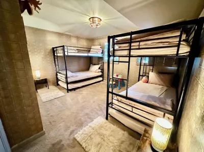 Rustic Getaway by Lake Michigan! Các khách sạn ở 