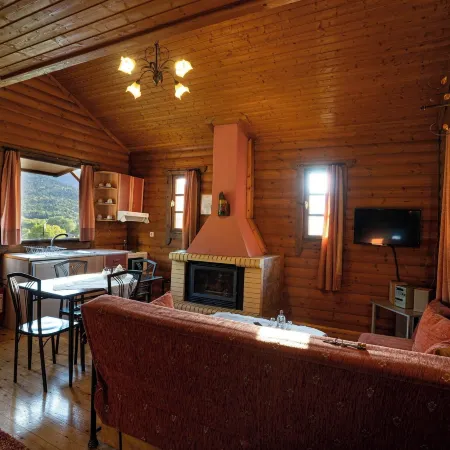 Chalet Likouresi Village