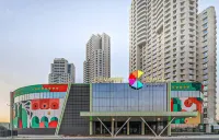 Deluxe Two Bedroom Condo & Pool on 5th Floor Hotels in Aerodrom