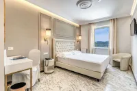 Hotel Castel Vecchio - Pools
