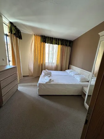 Apart Avalon Отели в г. Казанлык