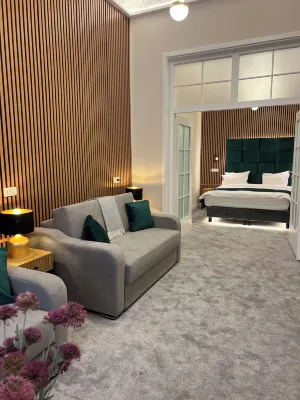 Bucharest Downtown Inn - Bãi đậu xe