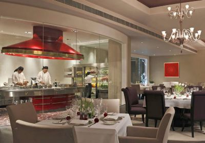 レストラン ル メリディアン グルガオン デリー NCRの写真