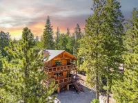 Green Door Lodge- Duck Creek Village, Ut. -3bd/2ba - Pet Friendly!