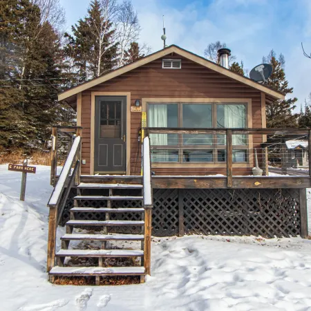 Cascade Lodge