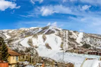 Storm Meadows Club A216