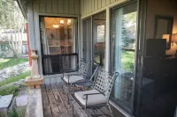 1196 Flying Dutchman Condo