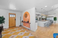 Luxury Moab Home, Stunning Views, 7 bd, sleeps 26